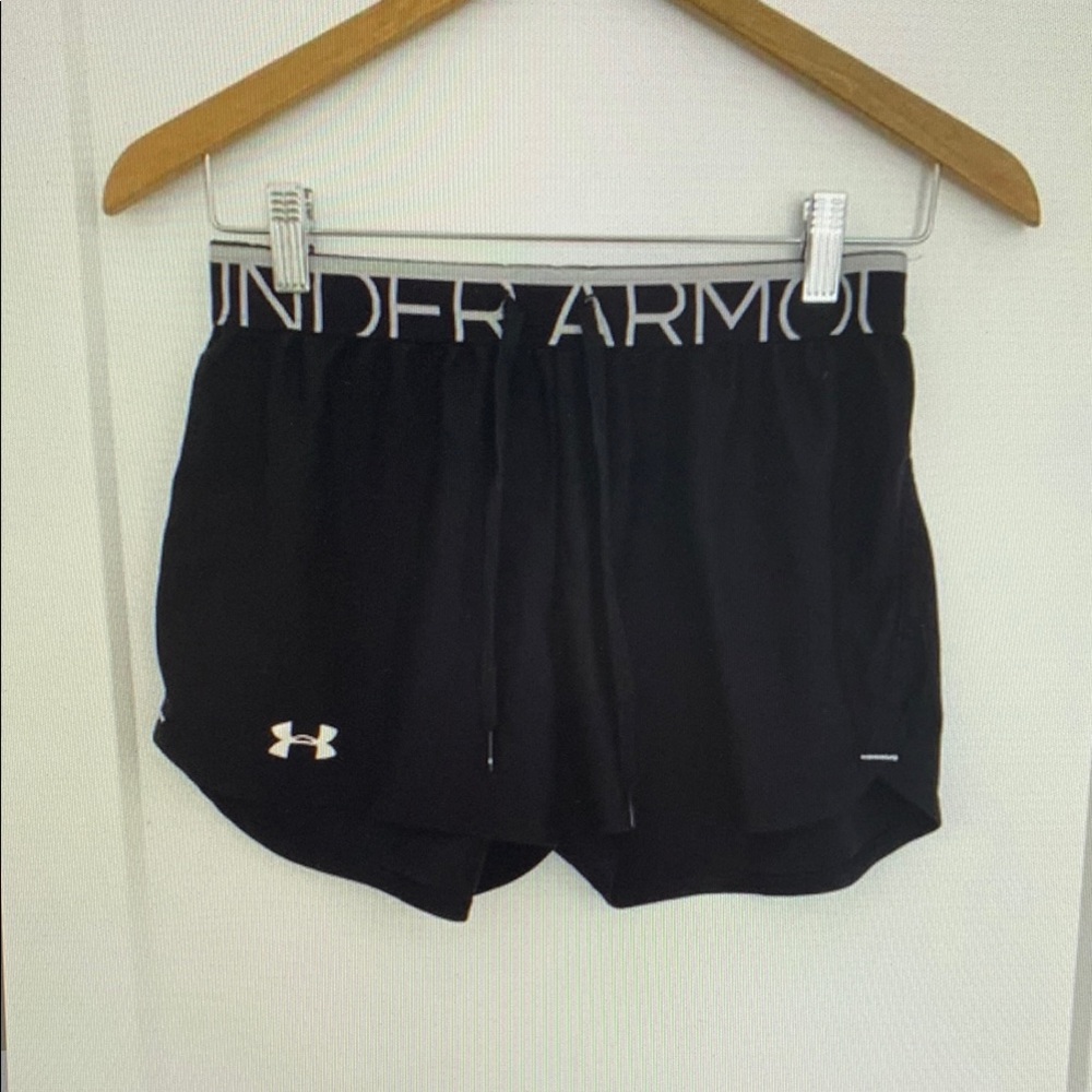 Under Armour Women's Black Athletic Shorts